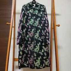 大幅再値下ドリスラメ刺繍桜柄ステンカラーコートクリーニング済濃紺ピンク