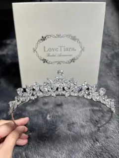 love tiara ティアラ　使用一回のみ　結婚式用