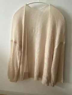 ベージュ ニット オープンフロントカーディガン