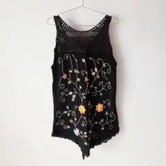USED 古着 クロシェ お花 刺繍 シワ加工 ノースリーブ トップス