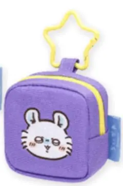 ちいかわ カラビナつき刺繍スクエアミニポーチ　モモンガ