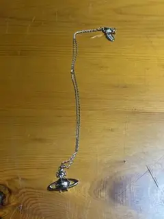 ヴィヴィアン　ネックレス