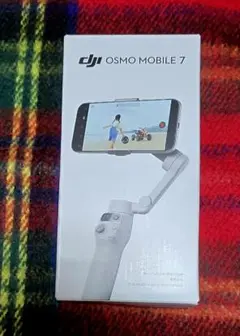 新製品 DJI Osmo Mobile 7 スマートフォンジンバル