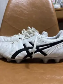 ASICS DS LIGHT ホワイト/ブラック スパイクシューズ