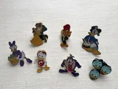 アニメキャラクター ピンバッジ 7個セット