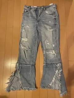 ダメージフレアデニムパンツ