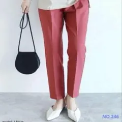 タグ付き 未使用品 reca センタープレス テーパードパンツ ローズピンク L
