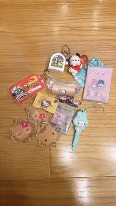 サンリオ　ガチャガチャ　キーホルダー