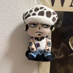ユニバ USJ ワンピース onepiece トラファルガー・ロー ぬいぐるみ