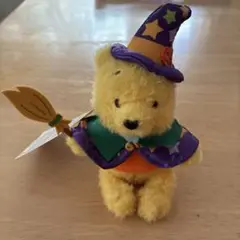 くまのプーさん　ハロウィンぬいぐるみキーホルダー　2023
