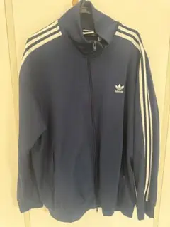 Item thumbnail for item 203210a4-87fc-46ba-9707-e35c0f0c490e