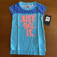 NIKE ナイキ トップス 4T