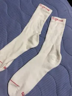 supremeソックス　ホワイト　シュプリーム靴下 未使用