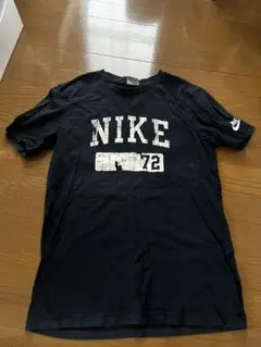 NIKE ネイビー Tシャツ
