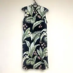 【新品】イオラニ　IOLANI 　ノースリーブ　ワンピース Sサイズ