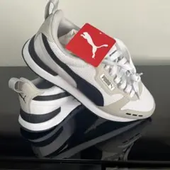 PUMA（プーマ） R78 373117-02 スニーカーメンズ 27CM箱付き