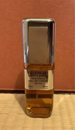 【値下げ中】GIVENCHYGENTLEMANオードゥトワレット100ml