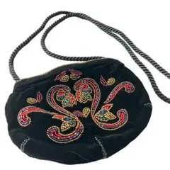 Item thumbnail for item cea951be-b0c7-4ea5-b166-a871e0f769c2