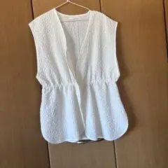 ELENCARE DUE ホワイトノースリーブチュニック