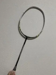 ジャンク品　ミズノ　バドミントンラケット