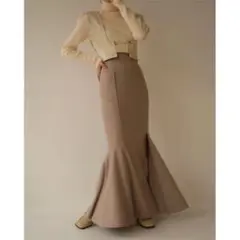 Èaphi asymmetry belt mermaid skirt beige