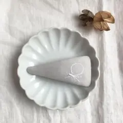 ハンドメイド　パッチンピン　no.14 ミナペルホネン