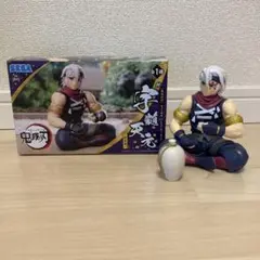 フィギュア