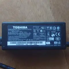 東芝 ACアダプター 19V 3.42A