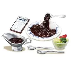 リーメント　老舗洋食すずらん　⑦忘れられない名店の味　ミニチュア　カレー　サラダ