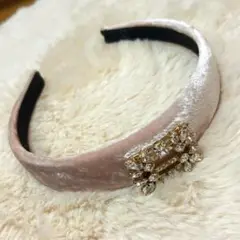 未使用級ꕥロジェヴィヴィエ ブロッシュ ヴィヴィエ ベルベット ヘアバンド 黒 楽天市場】ROGER VIVIER ロジェヴィヴィエ カチューシャ BROCHE
