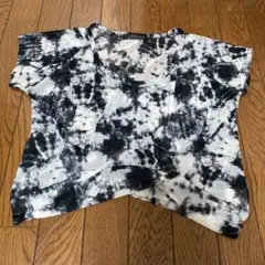 janiss トップス　モノクロマーブル柄