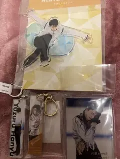M6【保管品】 羽生結弦 グッズまとめ アクリルスタンド