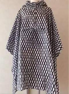新品未使用未開封マリメッコmarimekkoレインポンチョ　ウニッコ　国内正規品 marimekko - 新品 マリメッコ Marimekko レインコート ウニッコ