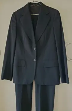 美品 GUCCI イタリア製 サイズ44 13号程度 XL 黒パンツスーツ GUCCI - グッチ GUCCI セットアップ パンツスーツ ウール