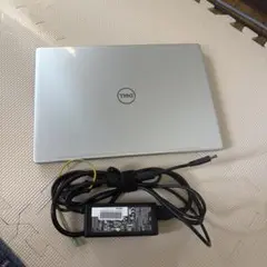 DELL Inspiron 7370 ★core i7★32GB★SSDなし