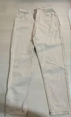 クリーム色 ストレートデニム ハイウエスト
