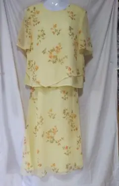 イエロー 花柄 シフォン セットアップ(ブラウスとスカート)