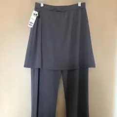 【新品未使用タグ付き】レディース　フレアパンツ　グレーMサイズ