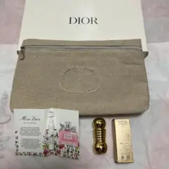 【新品未使用】Dior ディオール ノベルティ ロゴ入りポーチ ベージュ