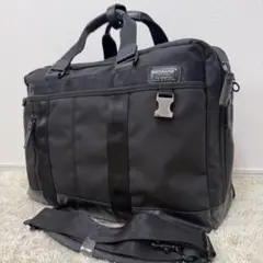 BERMAS BAUER ビジネスバッグ 3way 大容量　A4 収容 三層