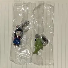 サマーウォーズ　ガチャガチャ　めじるしアクセサリー　リイチ　ナツキ