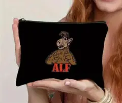 Item thumbnail for item e46ce6a2-b6bd-4800-b3bf-a1238ffc5d30