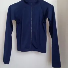 140cmラッシュガード