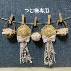 麦わら帽子とミニ麻かごのガーランド