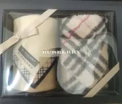 新品　BURBERRY　ハンカチ2点　箱のまま発送