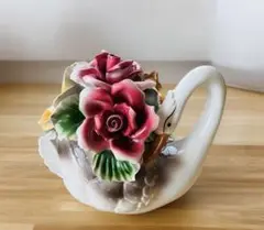 白鳥　置物　陶器
