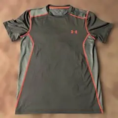 UNDER ARMOUR MD グレー/レッド Tシャツ/サイズMD ￼