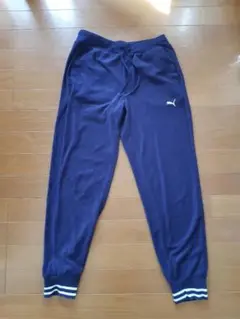 PUMA　パイル地スエットパンツ　Sサイズ
