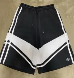 Item thumbnail for item 92b7fb57-5ab4-42f8-b56e-b92a8c33b883