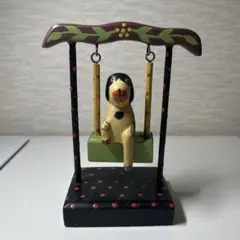バリ雑貨 犬の置物 ブランコ